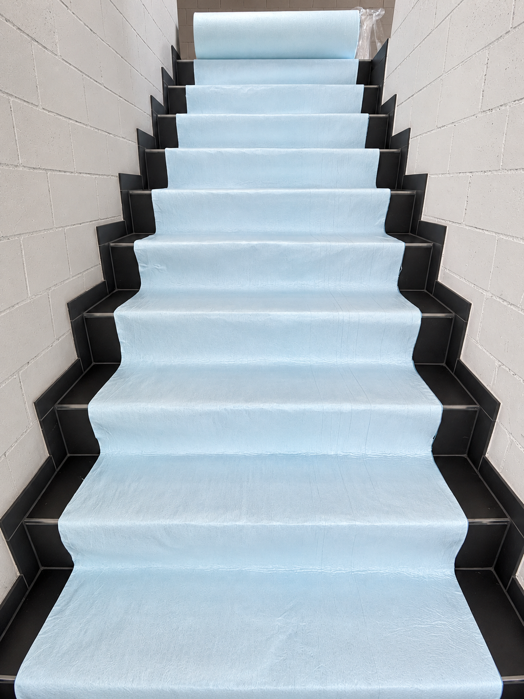 Abdeckvlies Blau – rutschfest – Atmungsaktive 130 g/m² - 30 Rollen